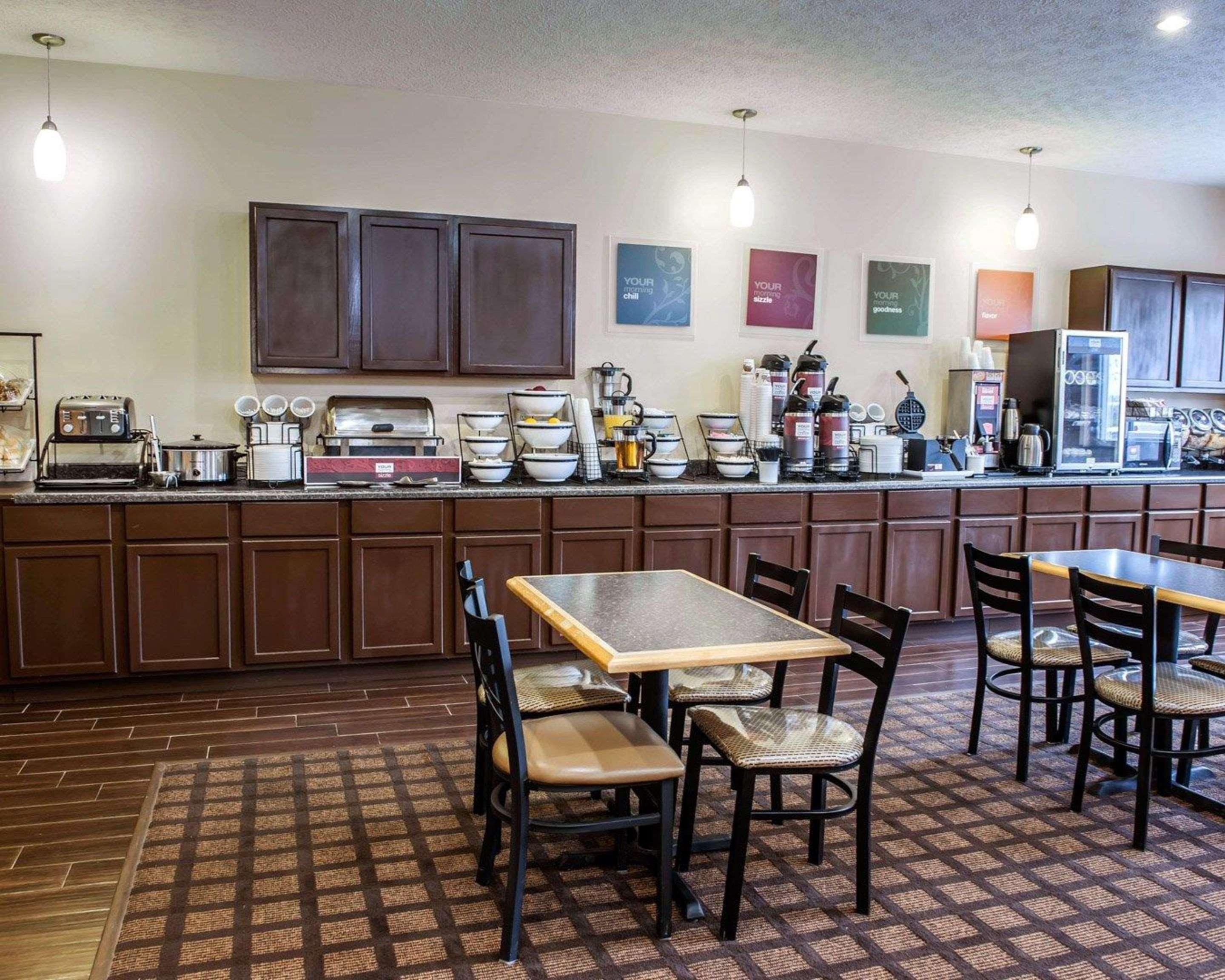 Baymont By Wyndham Richmond I-70 Otel Dış mekan fotoğraf